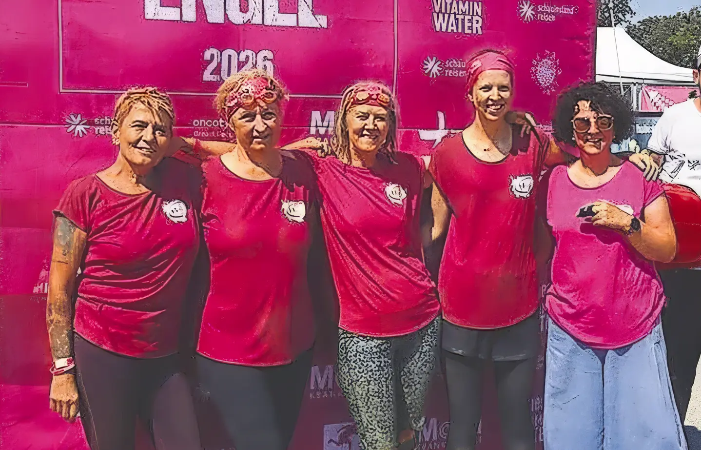 Hospiz-Team meistert den Muddy Angel Run für den guten Zweck